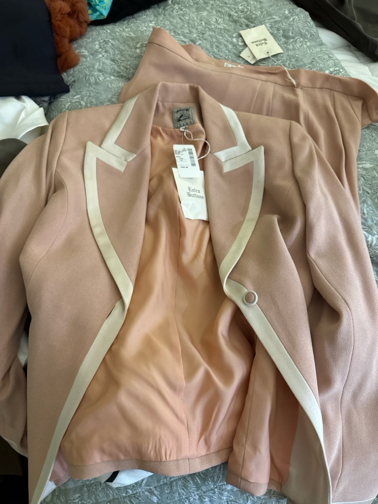 Title Zelda Saks Fifth Avenue Blush Suit Set Blazer + Skirt Size 10 Nwt $430